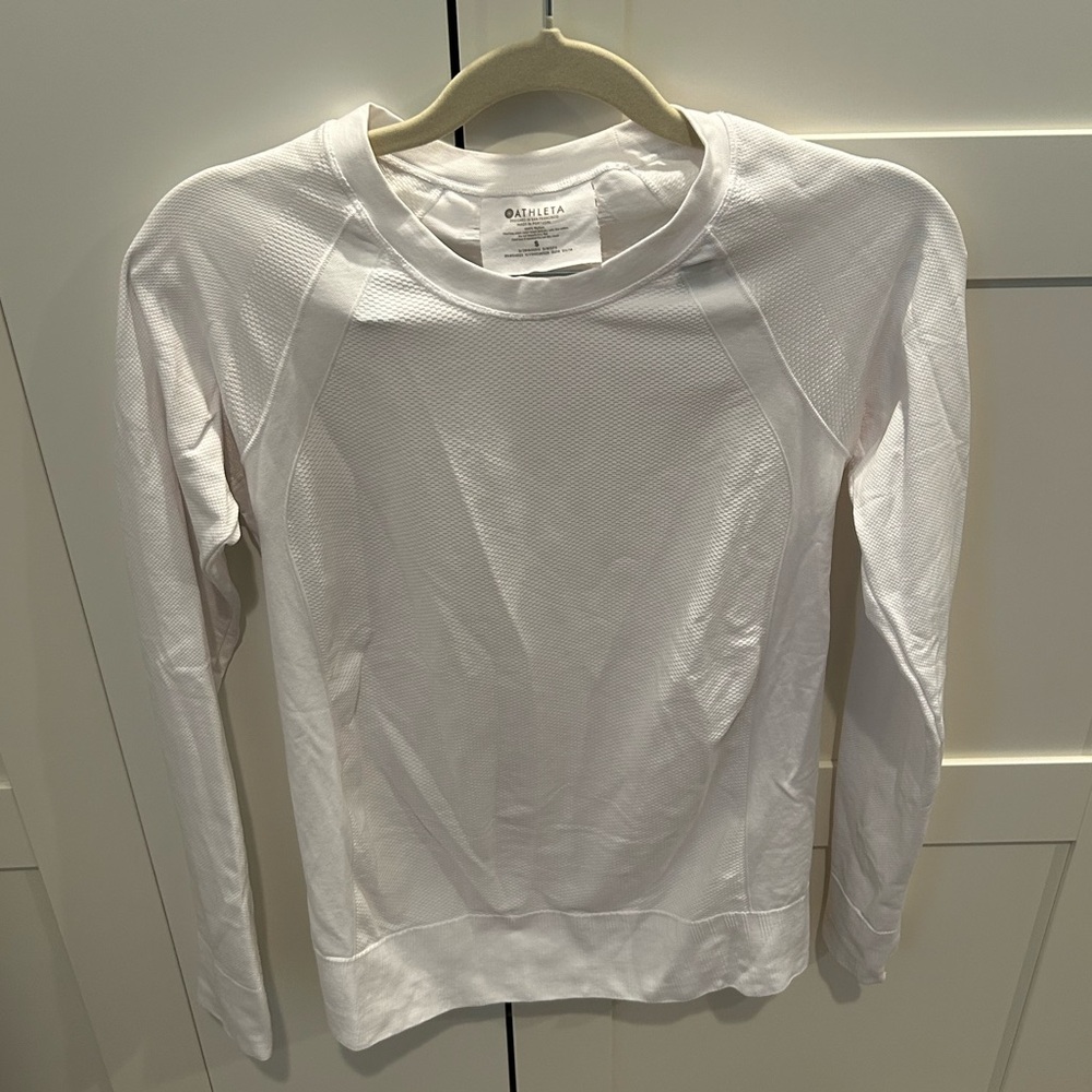 Athleta Oxygen White Long Sleeve Top
